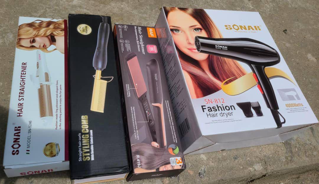 Séchoir,lisseur,peigne chauffant...