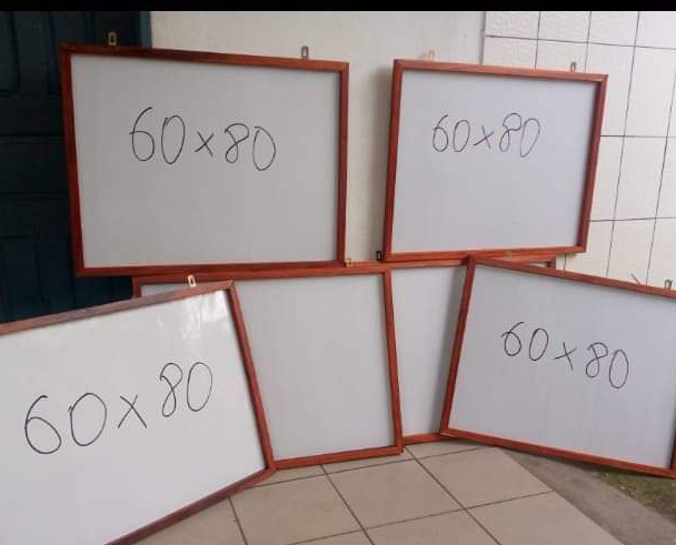 Tableau Blanc -60x80cm-Made in Cameroon