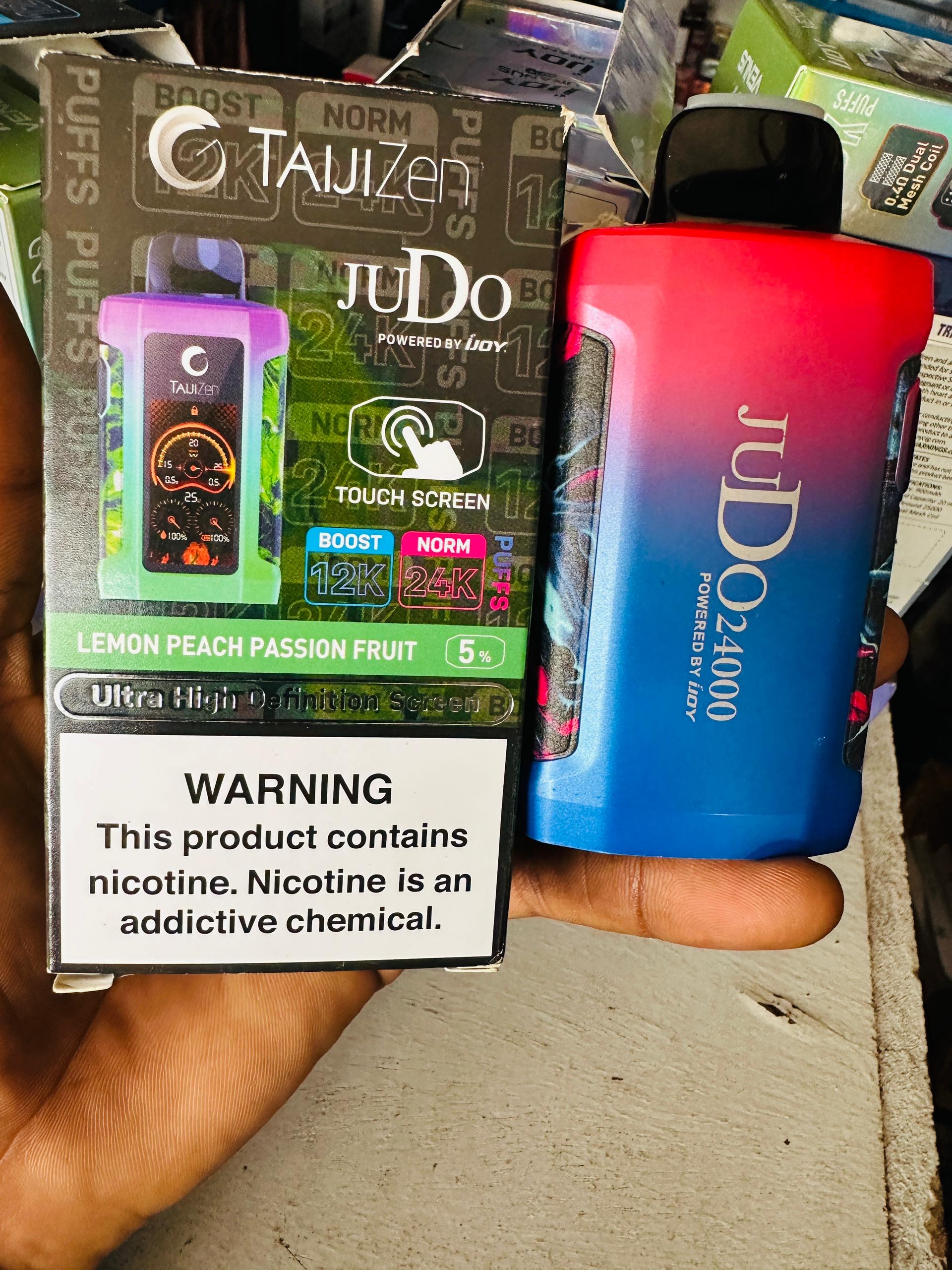 Puff avec batterie rechargeable.