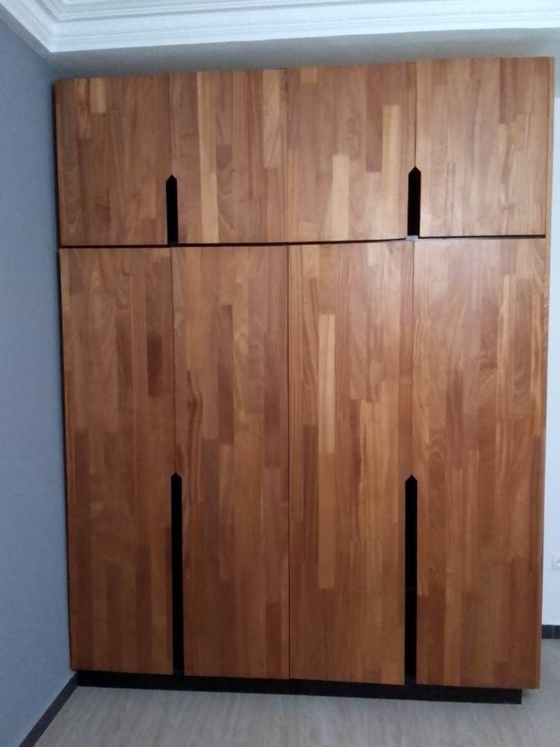 Placard en lamelle colle 