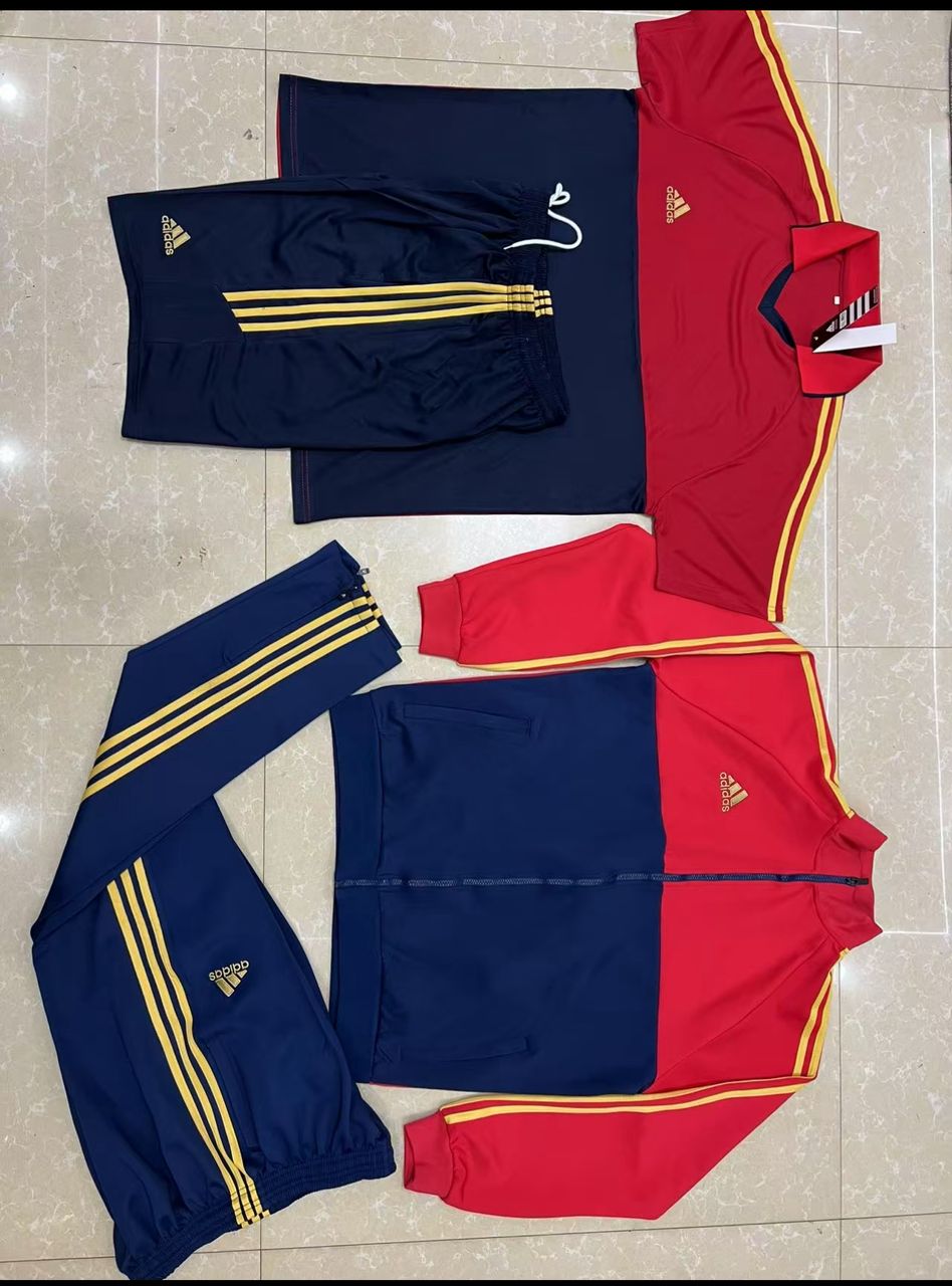 Survêtements + maillots ADIDAS 
