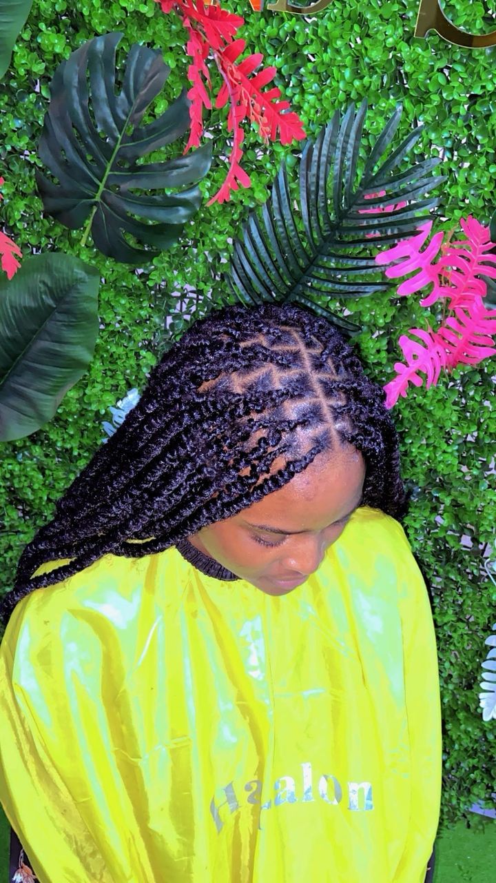 Meilleures coiffures Femmes by AJ Beauty and SPA